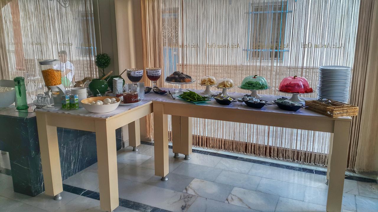 Aziz Arslan Hotel Ayvalı Εξωτερικό φωτογραφία